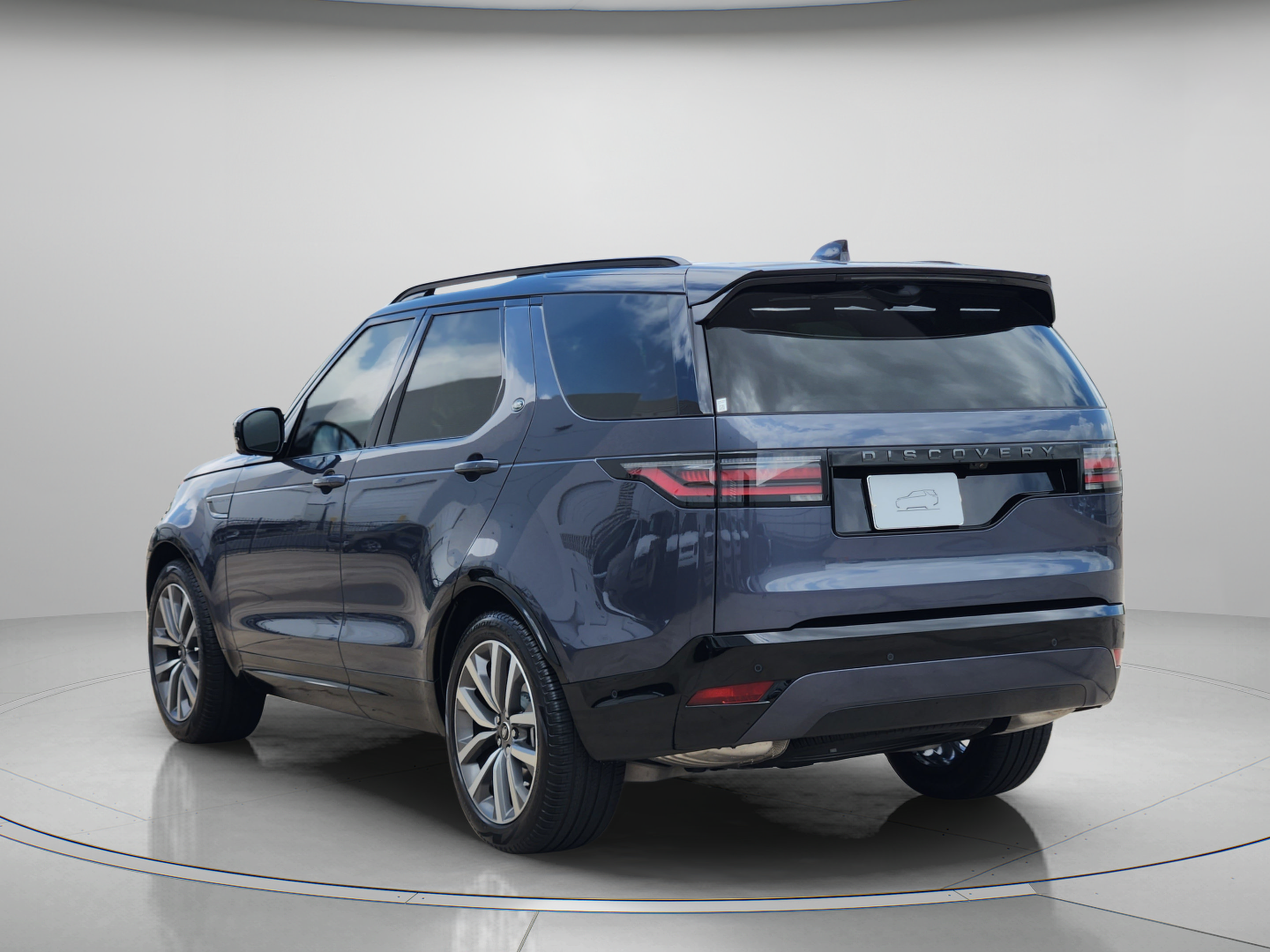 New 2026 Land Rover Discovery Dynamic SE AWD/4WD image 3