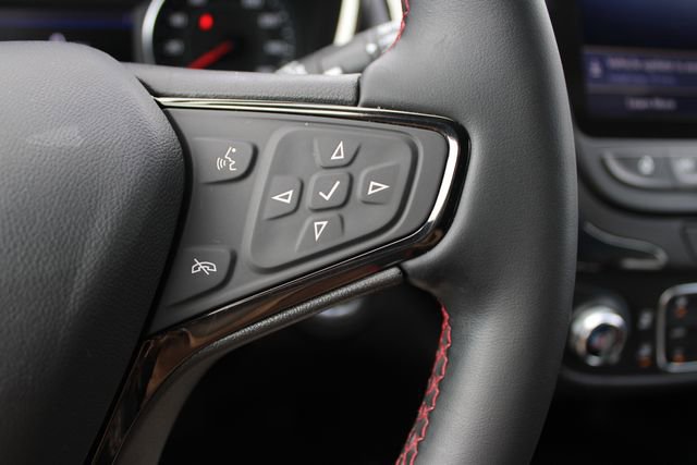 Used 2023 Chevrolet Equinox RS w/ RS Leather Package image 10