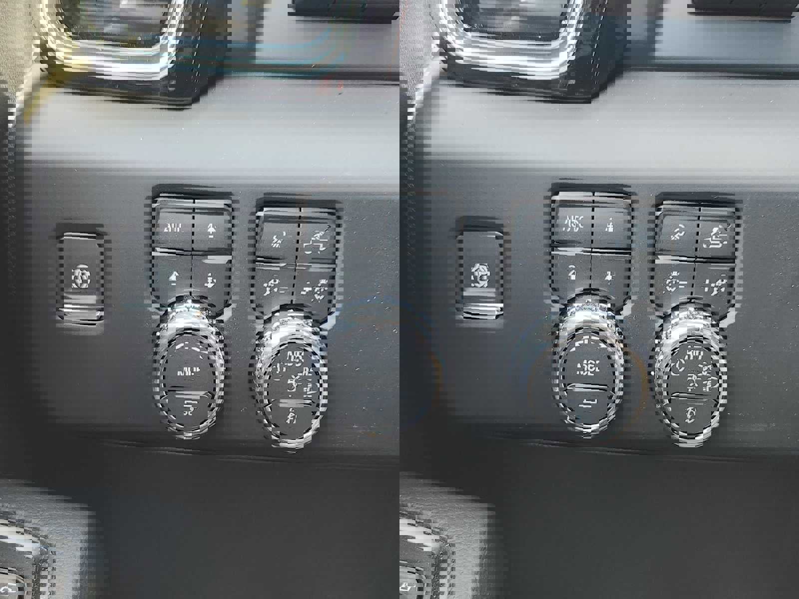 New 2026 GMC Sierra 2500 Denali w/ Denali Reserve Package image 24