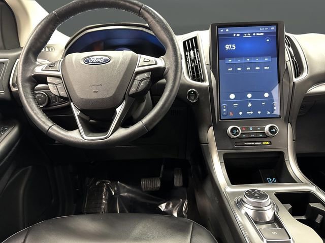 Used 2022 Ford Edge SEL w/ Convenience Package image 5