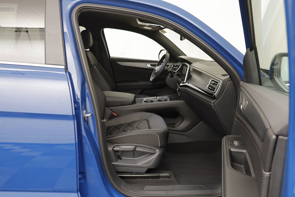 New 2026 Volkswagen Atlas Cross Sport SE image 17