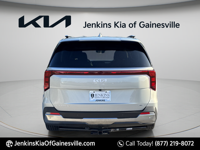 Used 2025 Kia Carnival SX FWD image 6