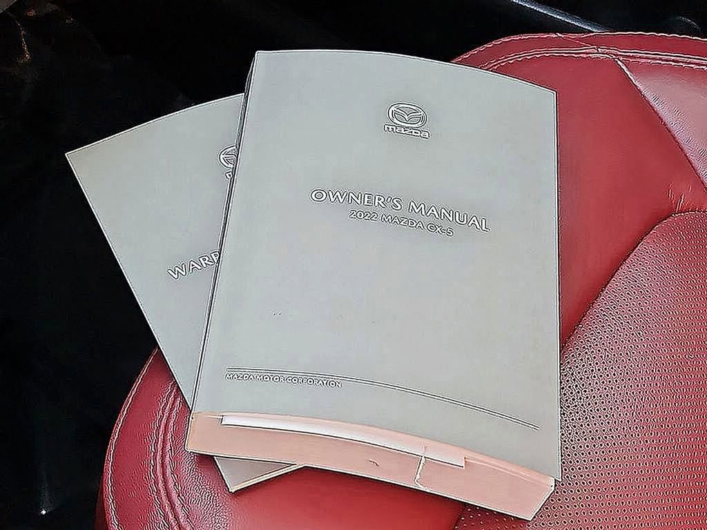 Used 2022 MAZDA CX-5 Carbon Edition image 31