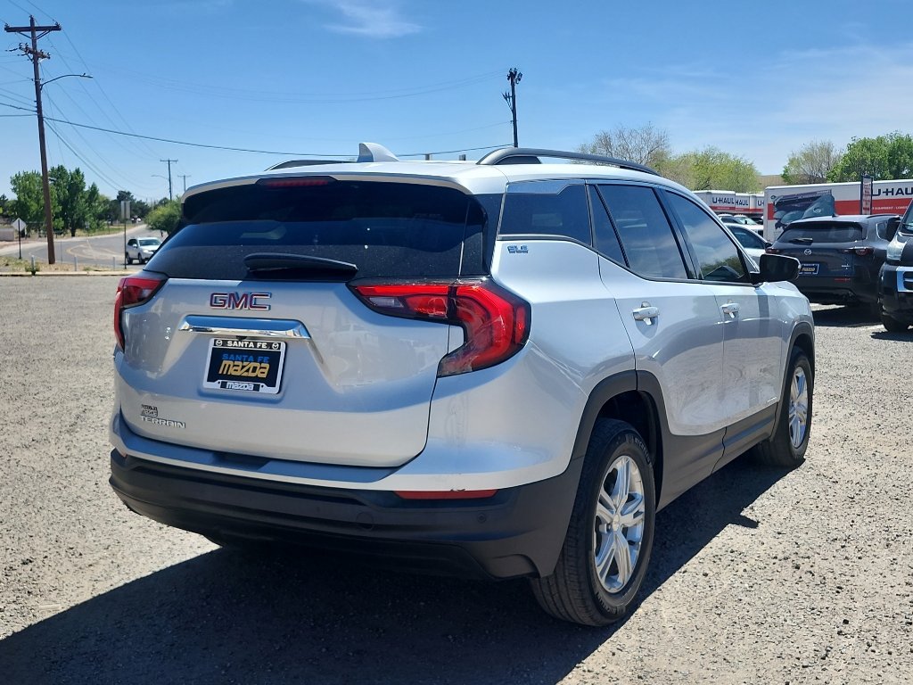 Used 2020 GMC Terrain SLE w/ Driver Convenience Package FWD image 6