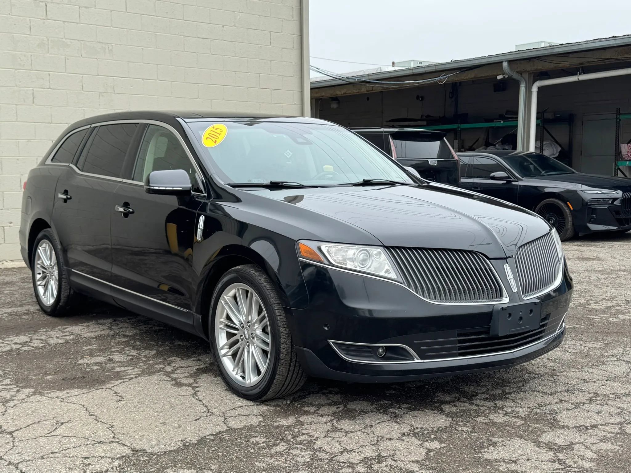 Used 2015 Lincoln MKT AWD w/ Equipment Group 201A image 3