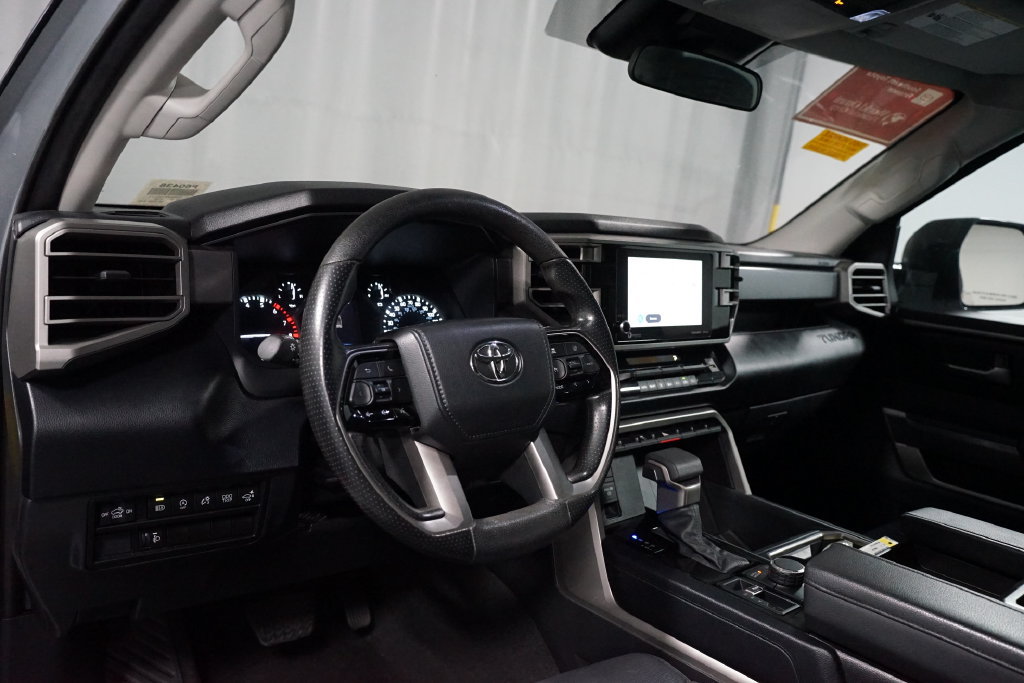 Used 2023 Toyota Tundra SR5 w/ SR5 Convenience Package AWD/4WD image 7