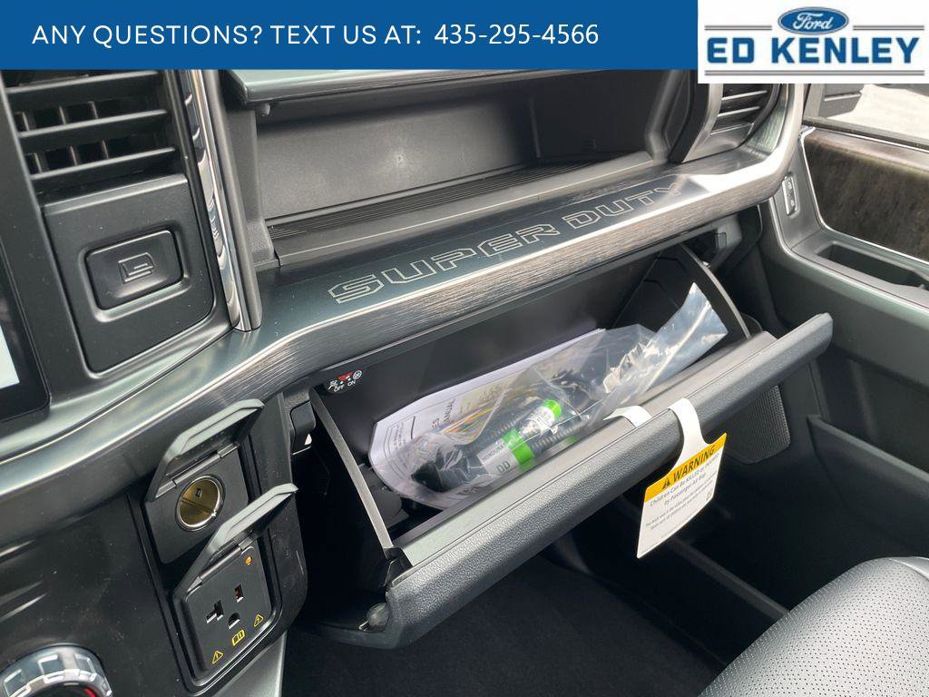 New 2026 Ford F450 Lariat image 16
