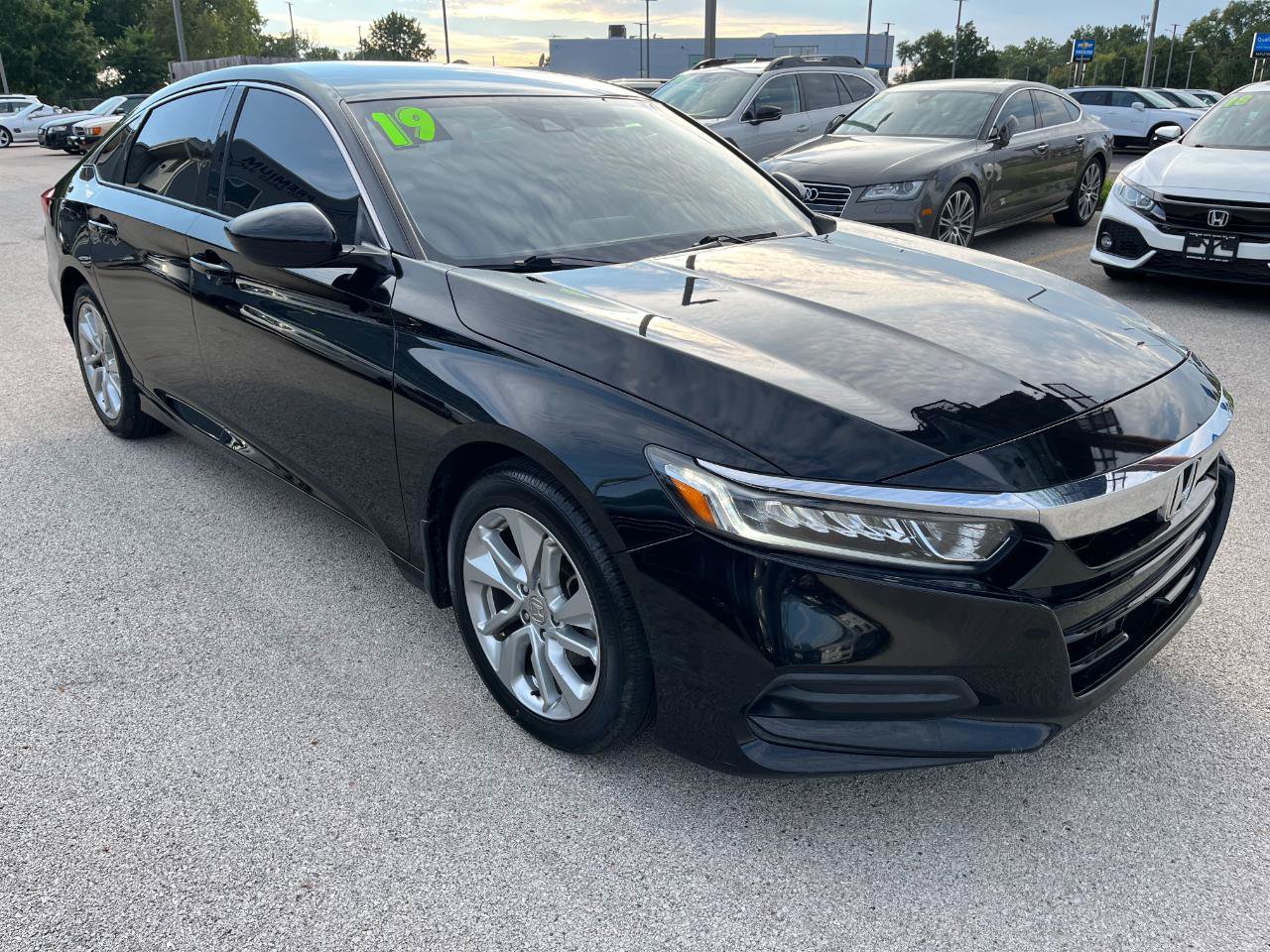 Used 2019 Honda Accord LX image 7