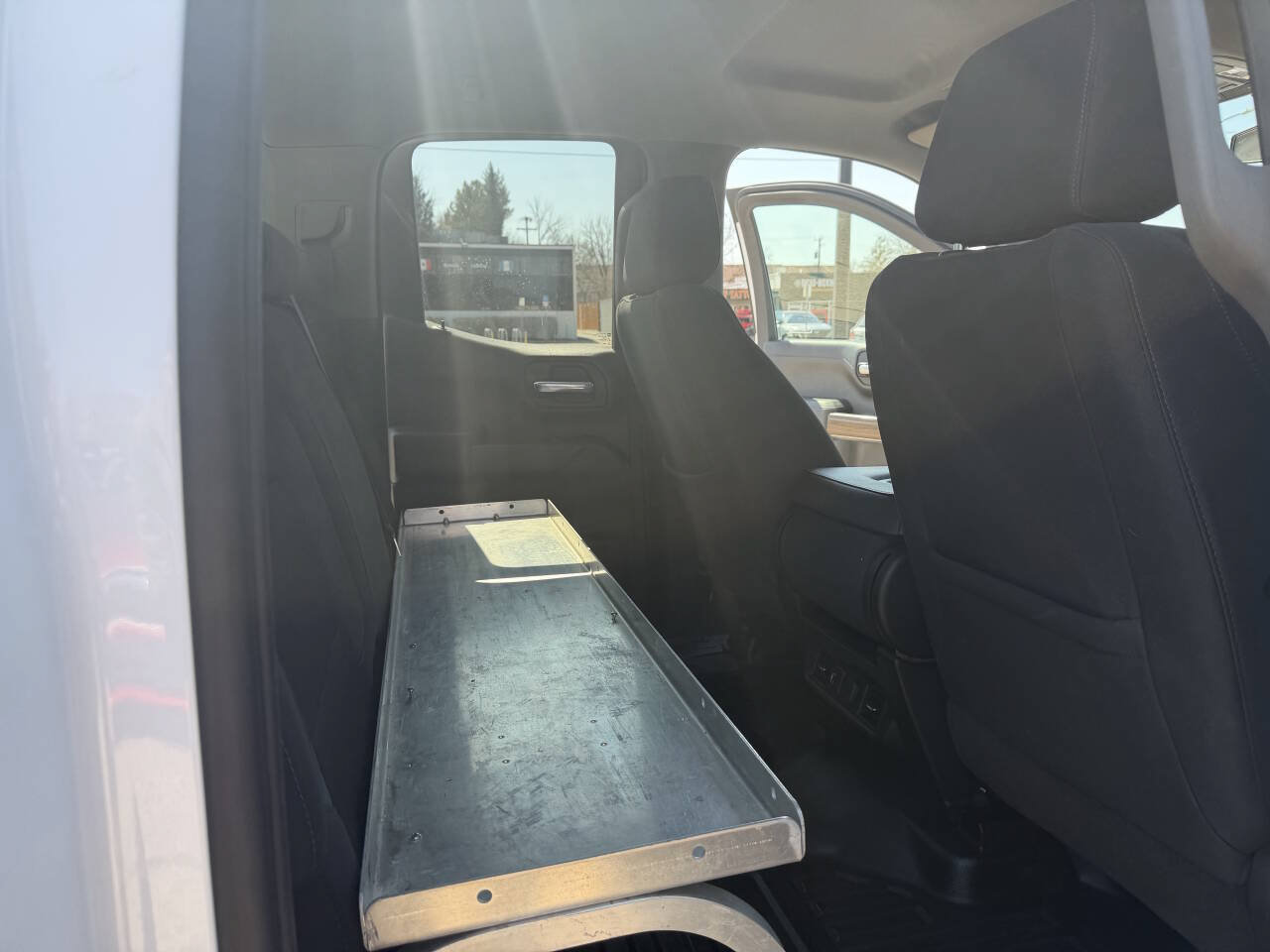 Used 2021 Chevrolet Silverado 1500 LT w/ Safety Package II AWD/4WD image 12