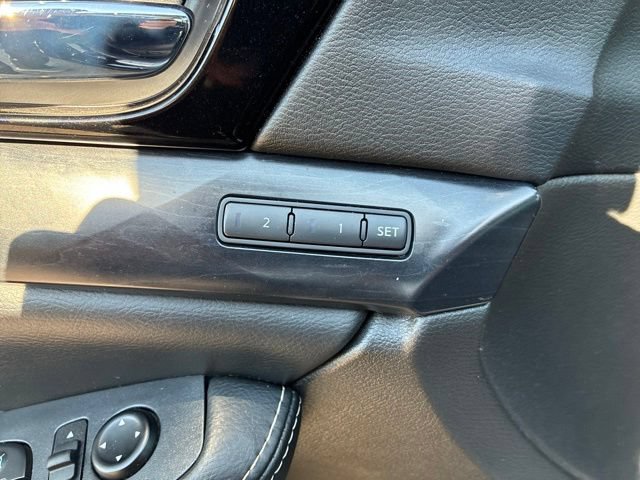 Used 2023 Nissan Maxima Platinum w/ Sport Mat Group FWD image 19