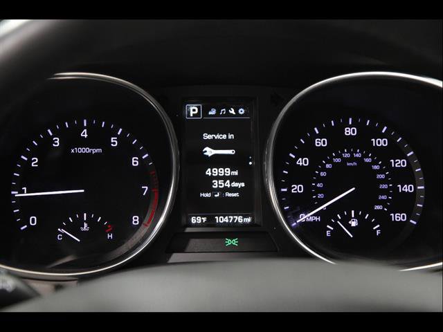 Used 2017 Hyundai Santa Fe Sport FWD image 8