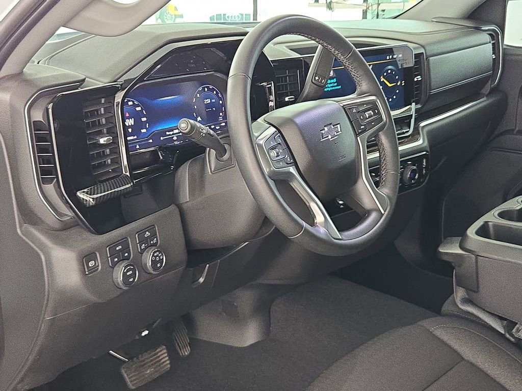 Certified 2024 Chevrolet Silverado 1500 RST AWD/4WD image 16