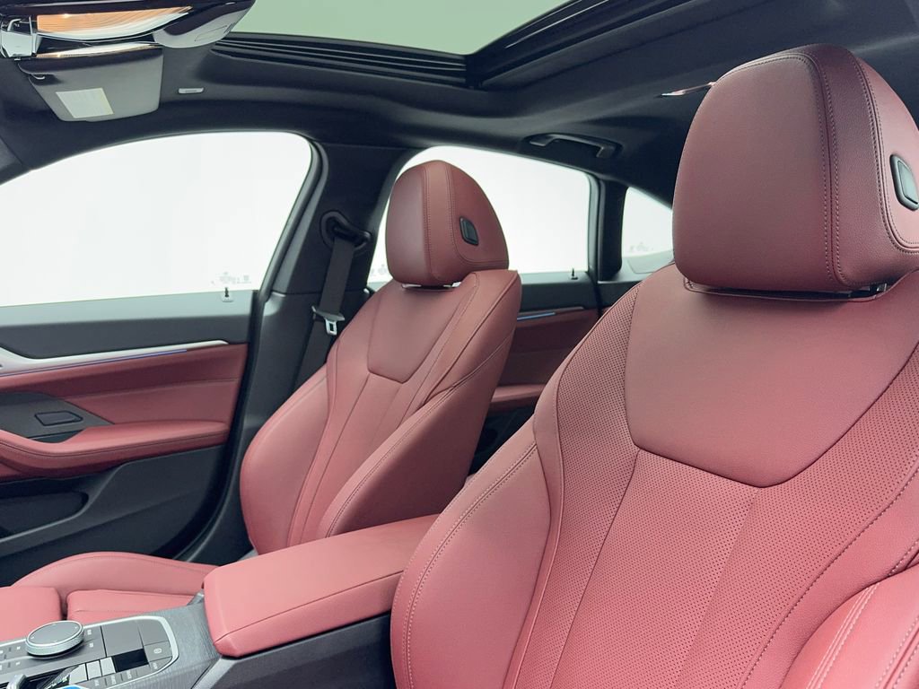 Used 2025 BMW i4 eDrive40 image 40