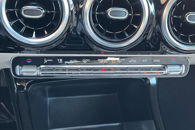 Used 2025 Mercedes-Benz CLA 250 image 22