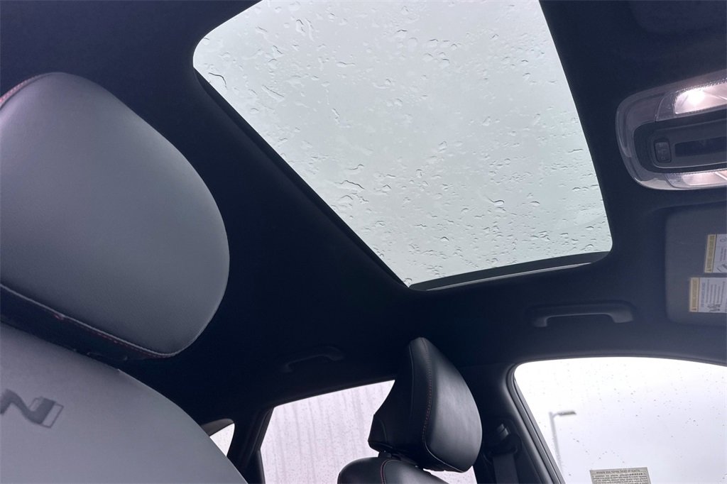 Used 2024 Hyundai Kona N Line image 19