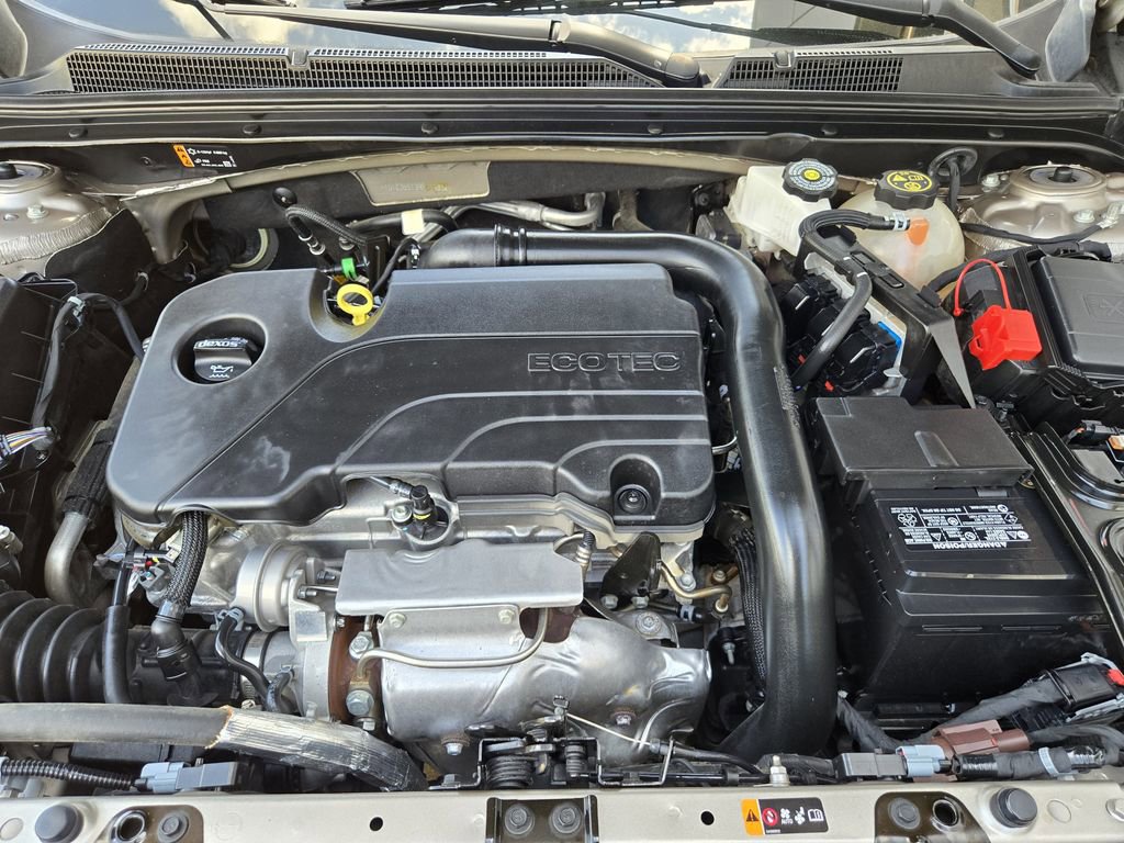 Used 2024 Chevrolet Malibu LT FWD image 20