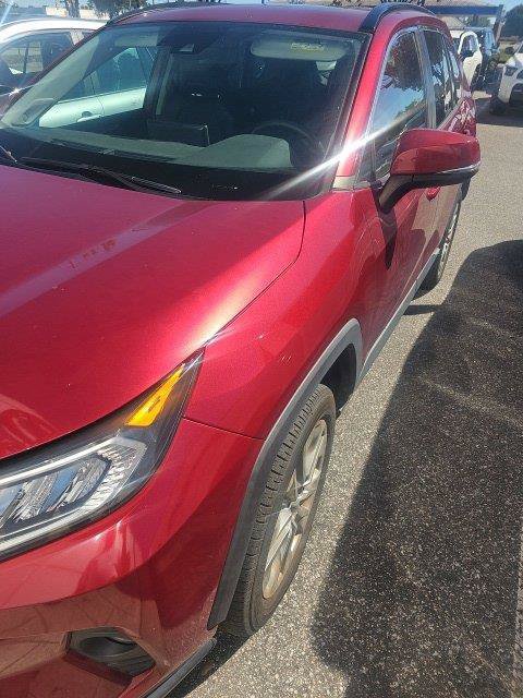 Used 2021 Toyota RAV4 XLE Premium FWD image 2