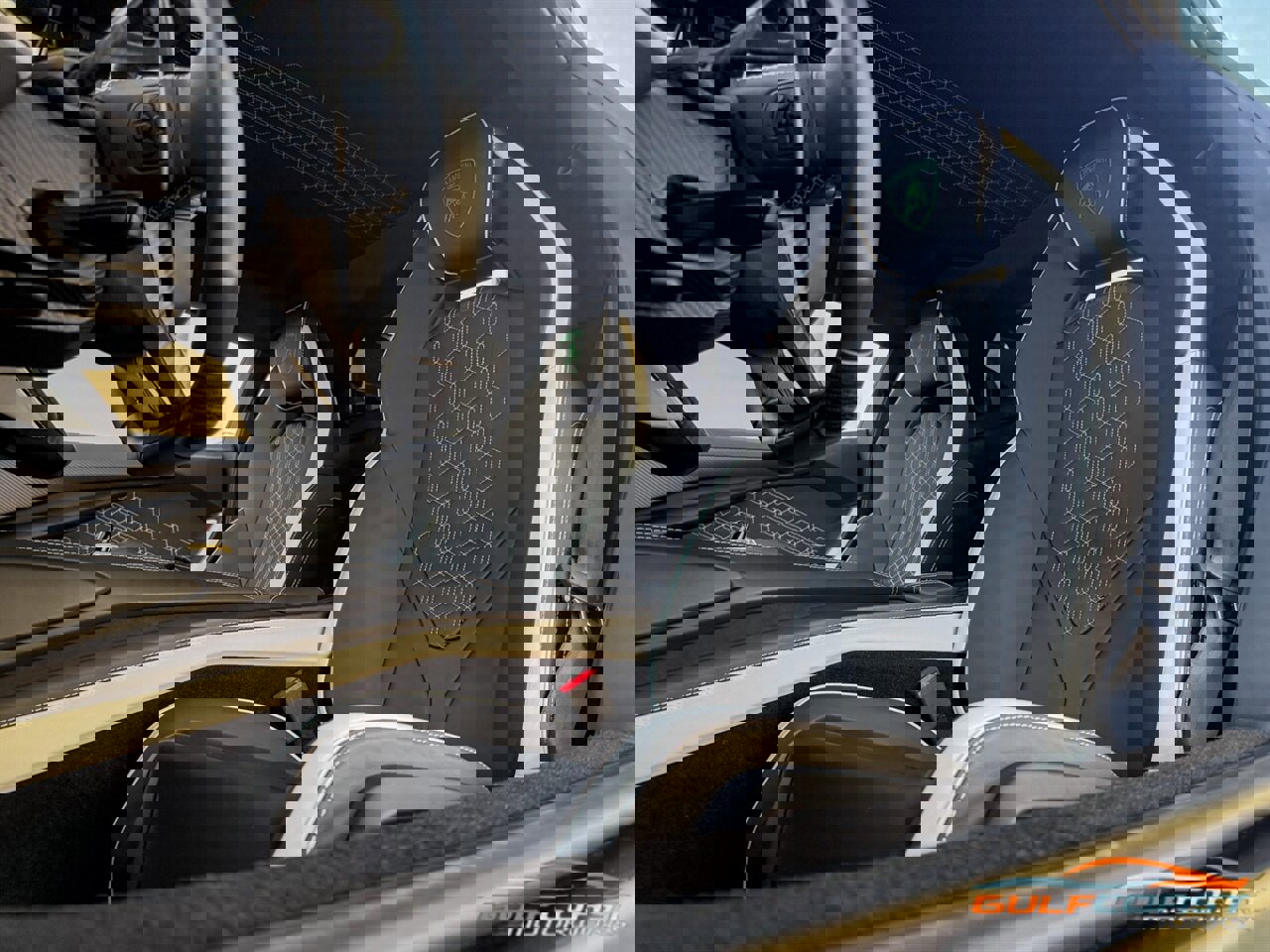 Used 2024 Lamborghini Revuelto image 24