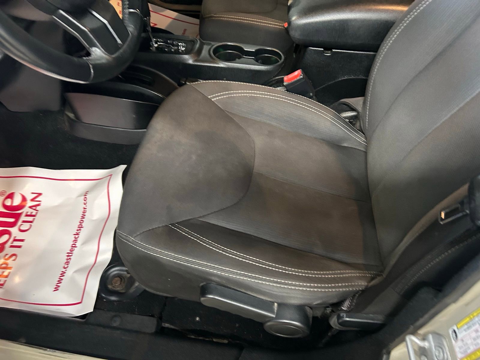 Used 2017 Jeep Wrangler Unlimited Sahara image 18