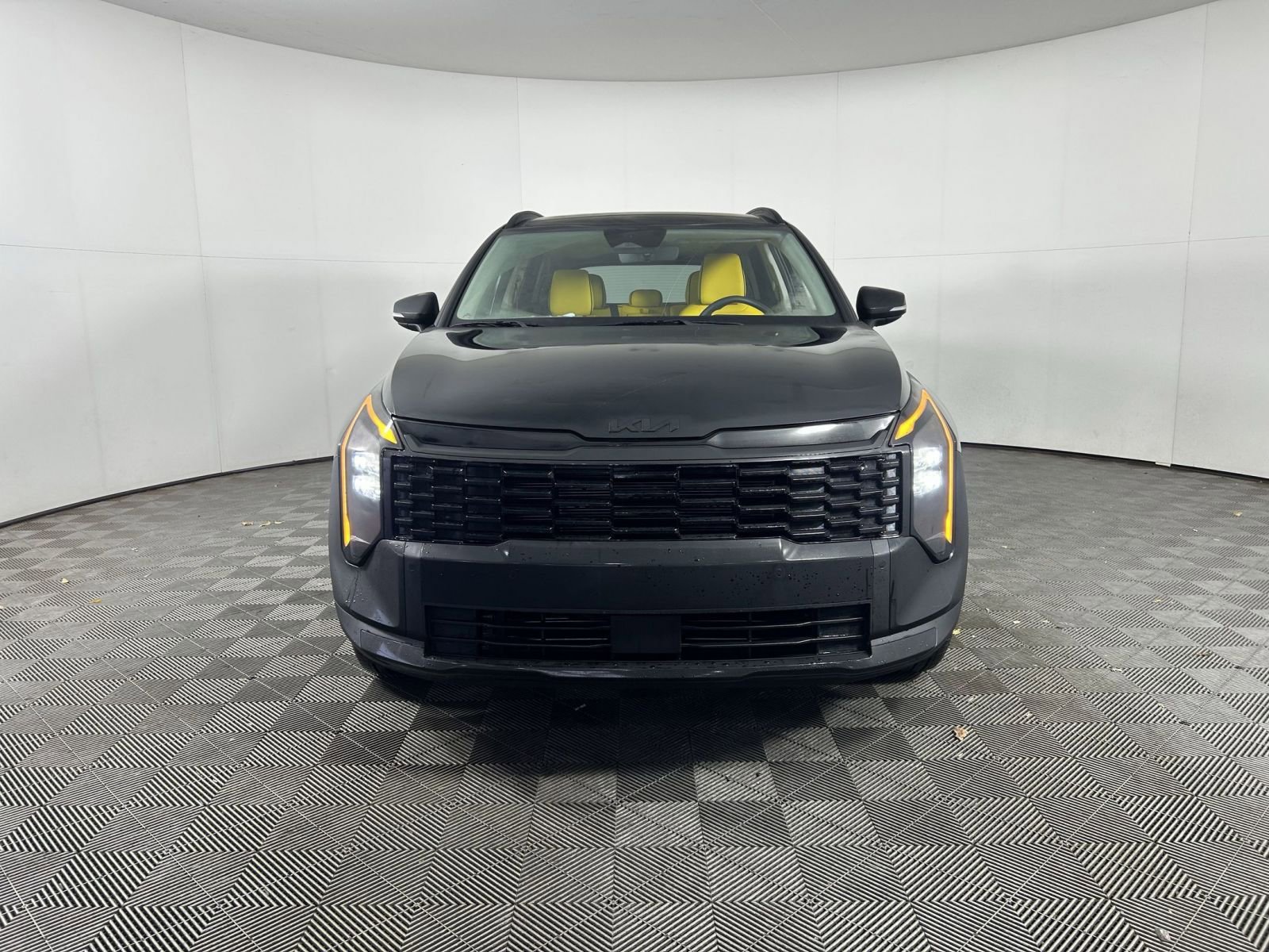 New 2026 Kia Sportage EX w/ EX Panorama Roof Package image 2