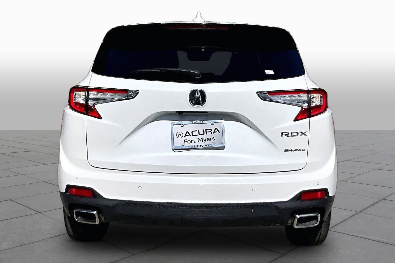 Used 2024 Acura RDX SH-AWD w/ Technology Package image 5