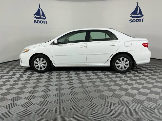 Used 2011 Toyota Corolla LE FWD image 4