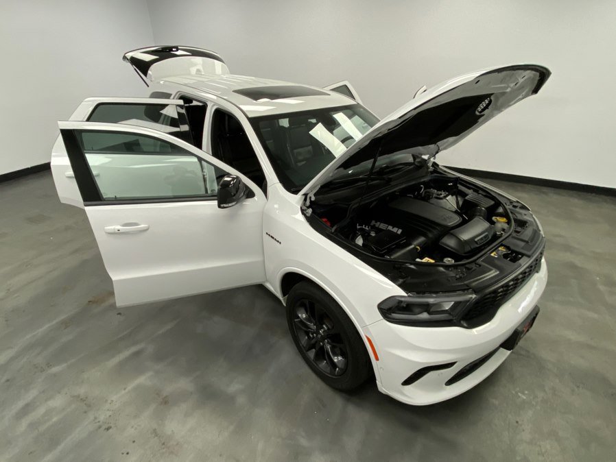 Used 2022 Dodge Durango R/T w/ Blacktop Package AWD/4WD image 54