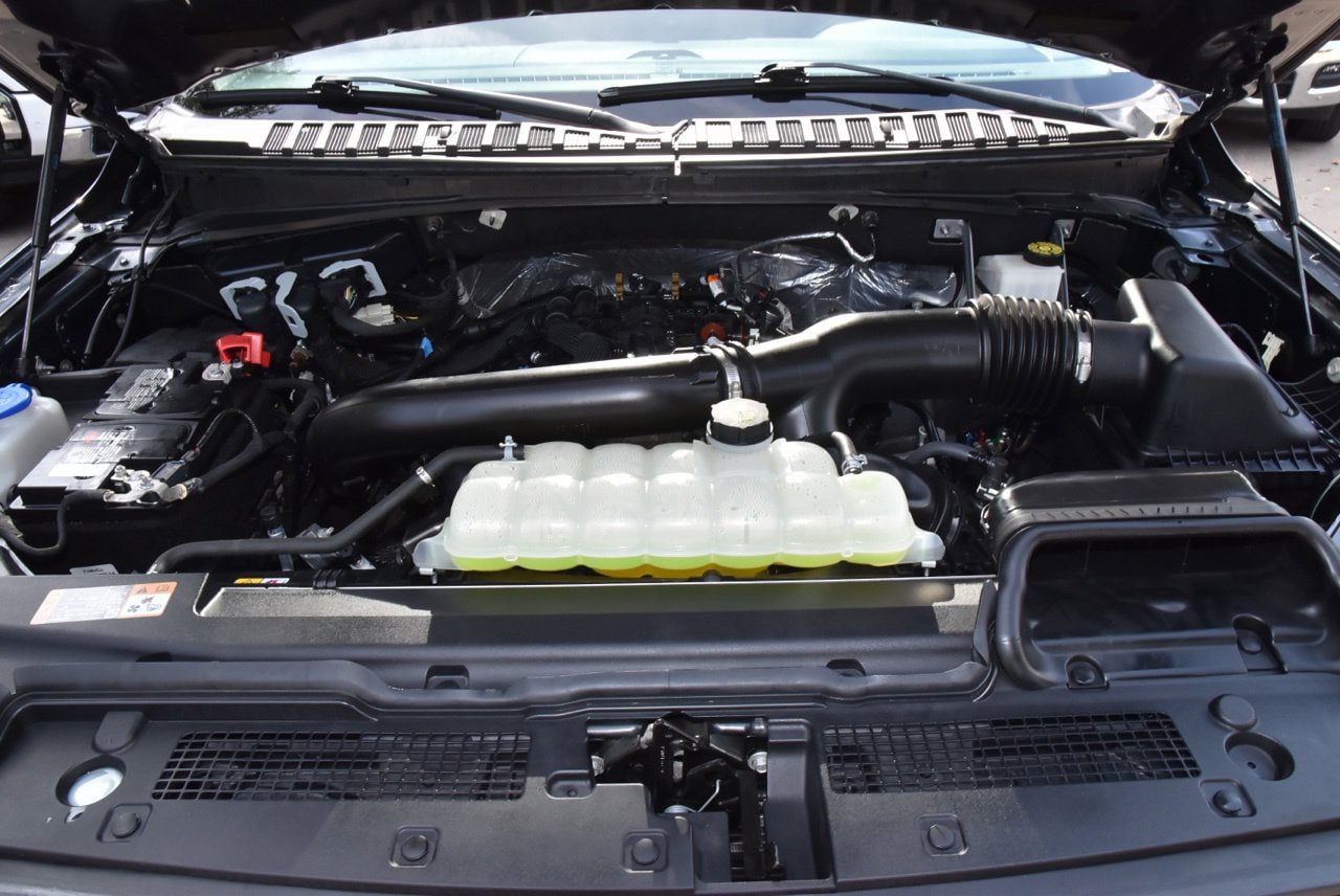 Used 2024 Ford Expedition XLT RWD image 42