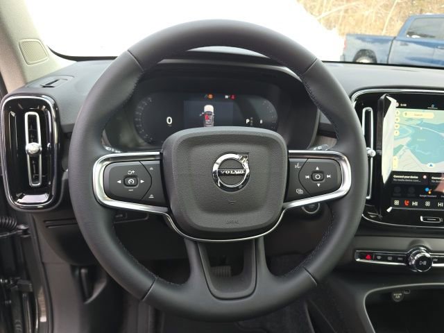 New 2026 Volvo XC40 B5 Core w/ Climate Package AWD/4WD image 26
