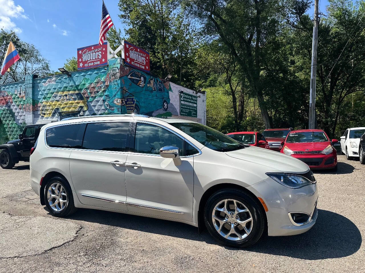 Used 2017 Chrysler Pacifica Limited