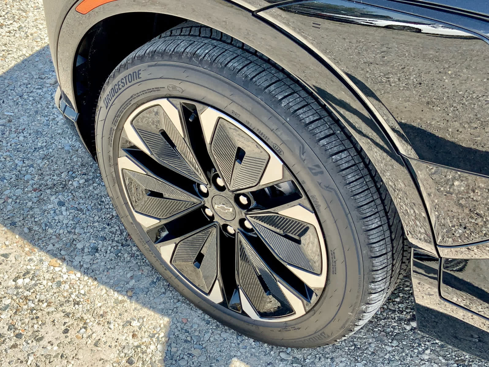 New 2025 Chevrolet Blazer EV RS image 18