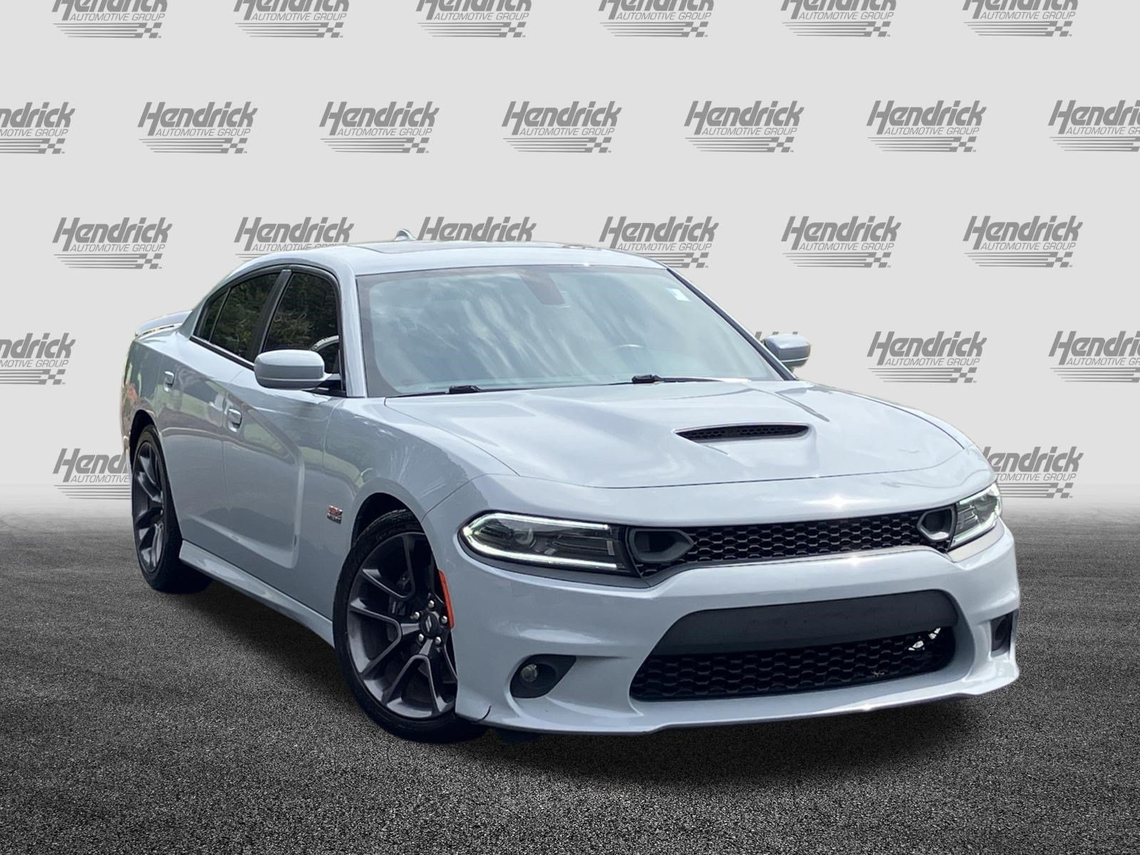 Used 2022 Dodge Charger Scat Pack w/ Plus Group RWD image 2