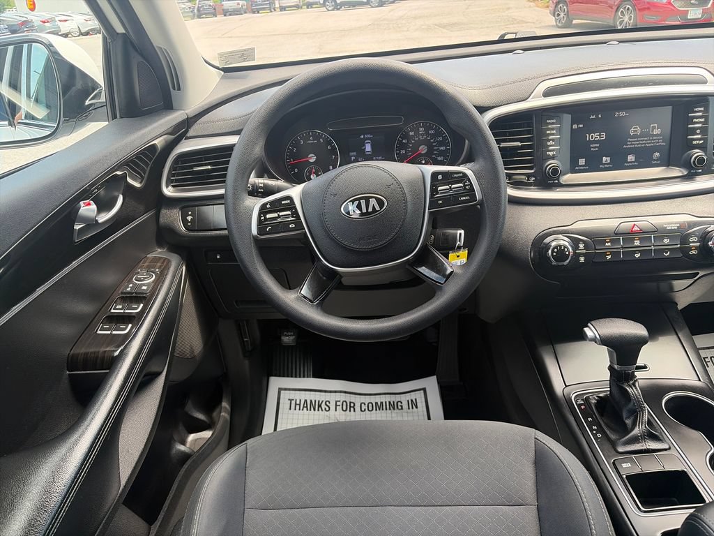 Used 2020 Kia Sorento L FWD image 14