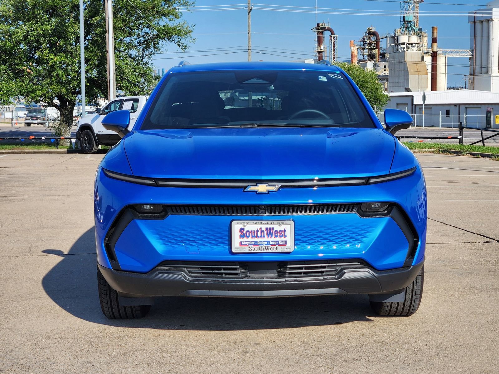 Used 2026 Chevrolet Equinox EV LT AWD/4WD image 6