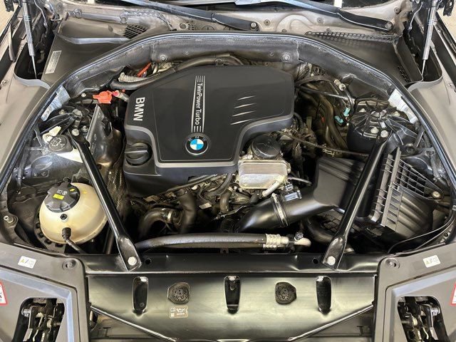 Used 2016 BMW 528i Sedan image 42
