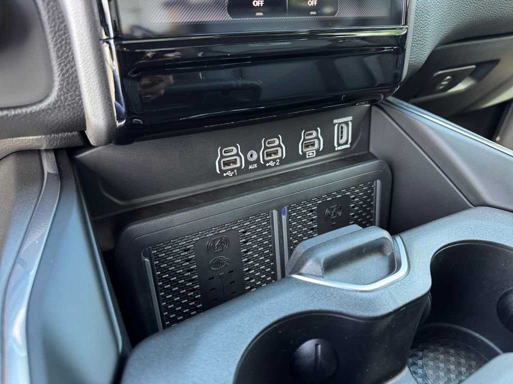 New 2026 RAM 1500 Laramie w/ Night Edition AWD/4WD image 26