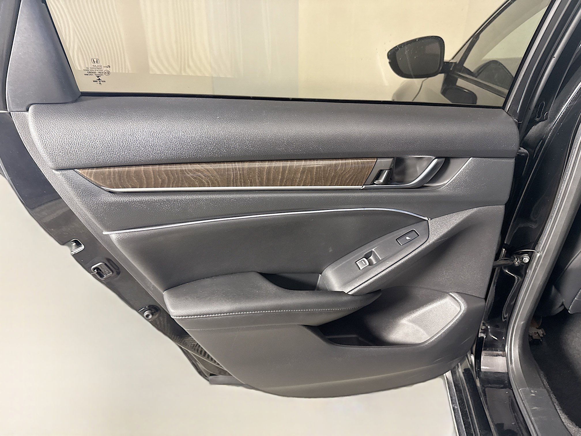 Used 2021 Honda Accord Touring image 26