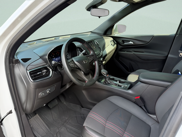 Used 2024 Chevrolet Equinox RS AWD/4WD image 4