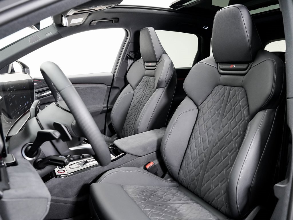 New 2025 Audi SQ6 e-tron Premium Plus image 5