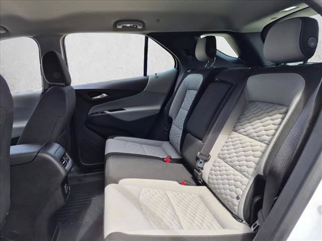 Used 2019 Chevrolet Equinox LS AWD/4WD image 17