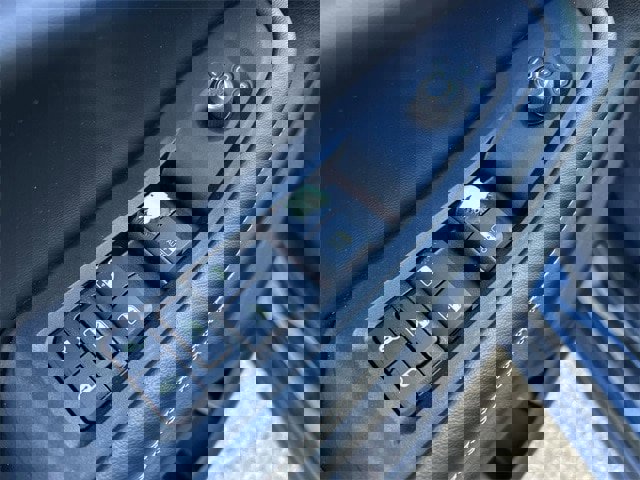 Certified 2023 Jeep Grand Cherokee Altitude image 16