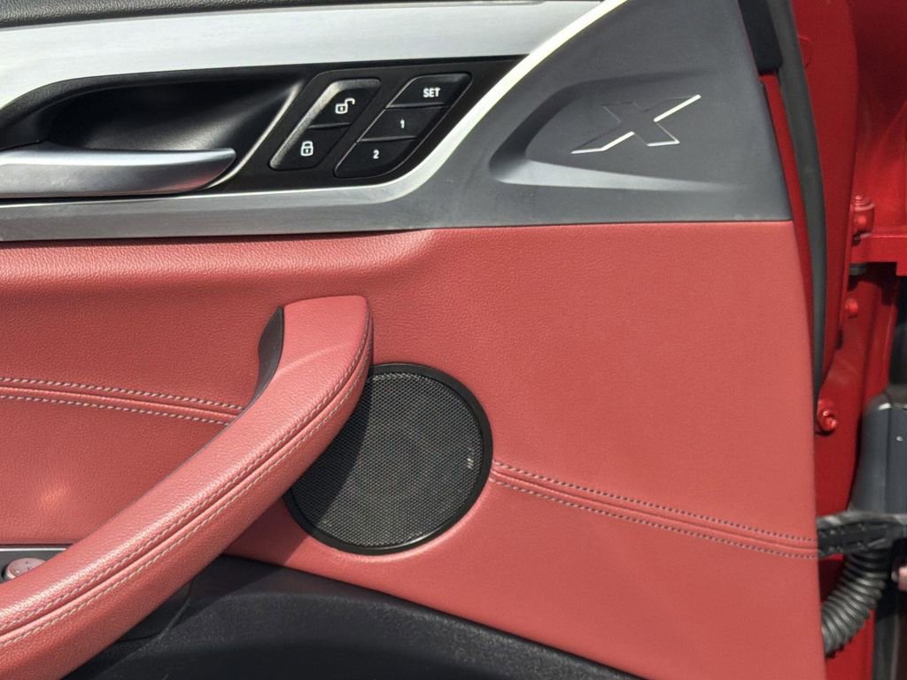 Used 2021 BMW X4 xDrive30i w/ Convenience Package image 21