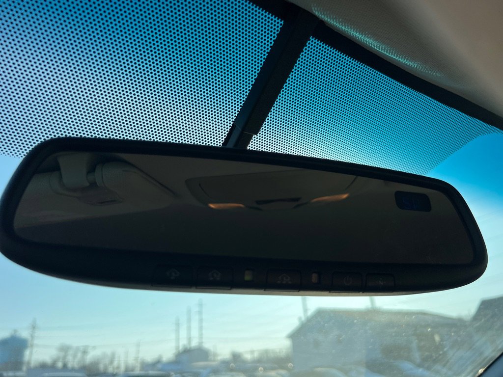 Used 2017 Toyota Sienna LE image 39