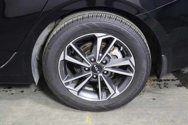 Used 2023 Kia Forte LXS w/ LXS Technology Package FWD image 36
