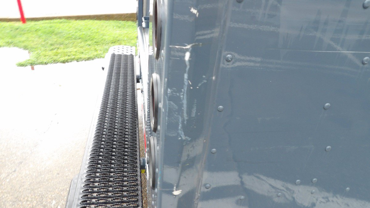 Used 2019 Ford E-450 and Econoline 450 Super Duty RWD image 36