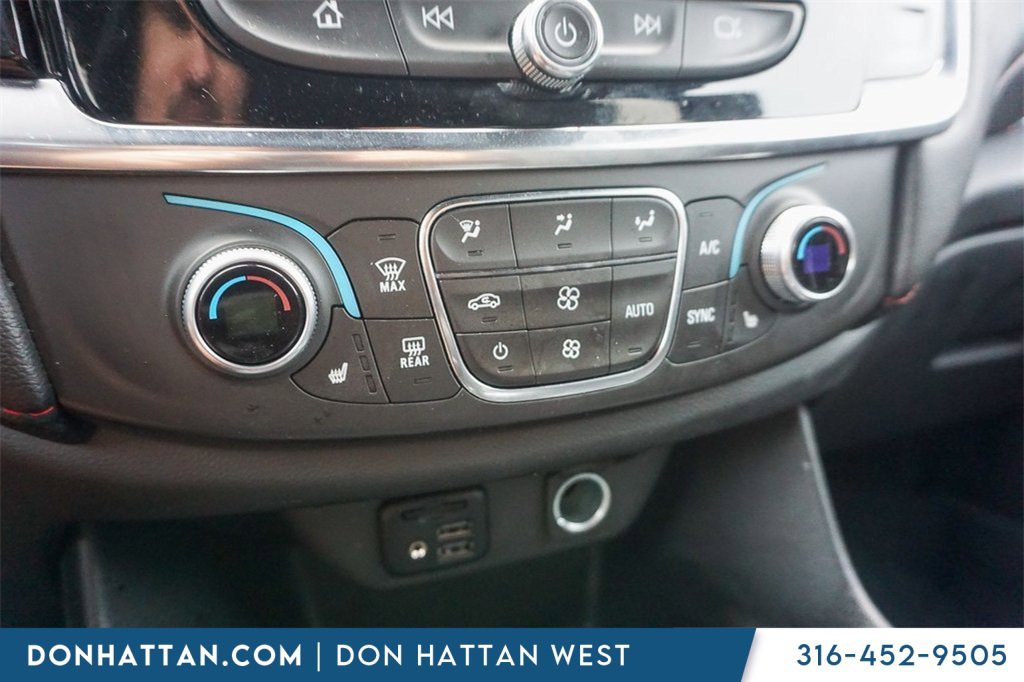 Used 2023 Chevrolet Traverse RS w/ LPO, Floor Liner Package image 11