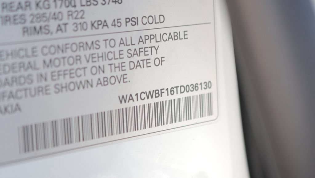 New 2026 Audi SQ8 Prestige AWD/4WD image 28