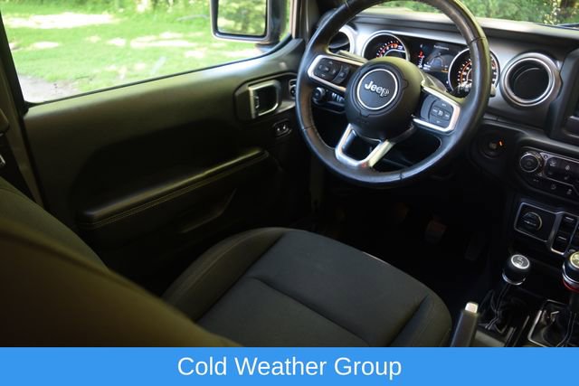 Used 2018 Jeep Wrangler Unlimited Sahara AWD/4WD image 2