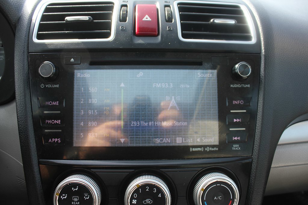 Used 2015 Subaru Forester 2.5i Premium w/ All-Weather Package image 19