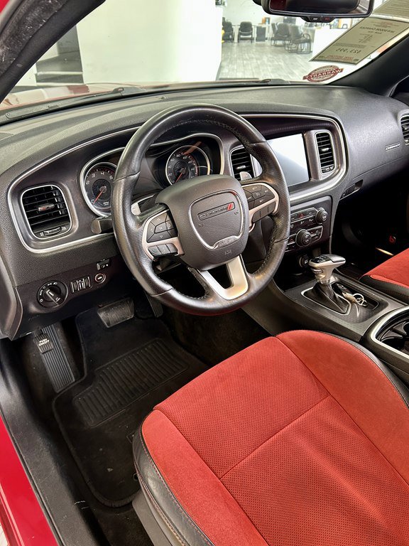 Used 2016 Dodge Charger R/T RWD image 13